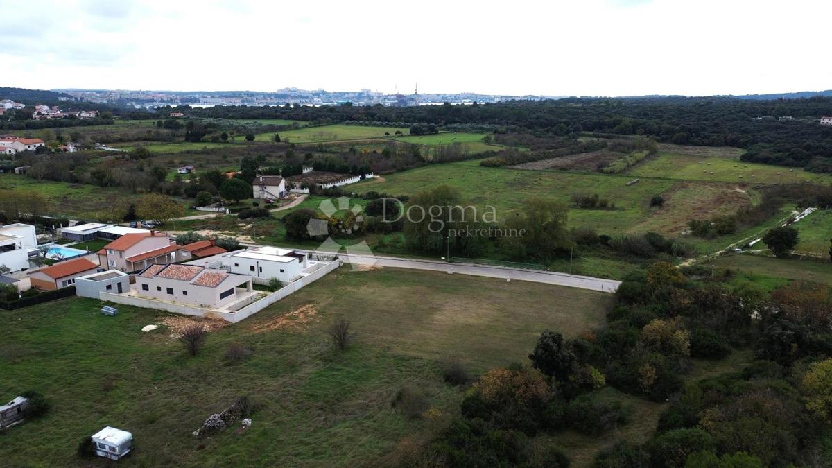 Terreno edificabile Štinjan, Pula, 601m2