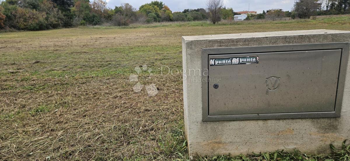 Terreno edificabile Štinjan, Pula, 601m2