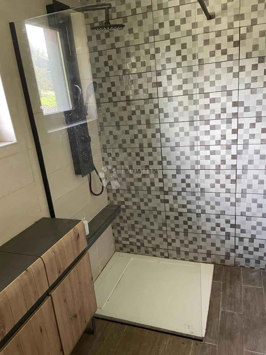 Casa Svetičko Hrašće, Ozalj, 130m2