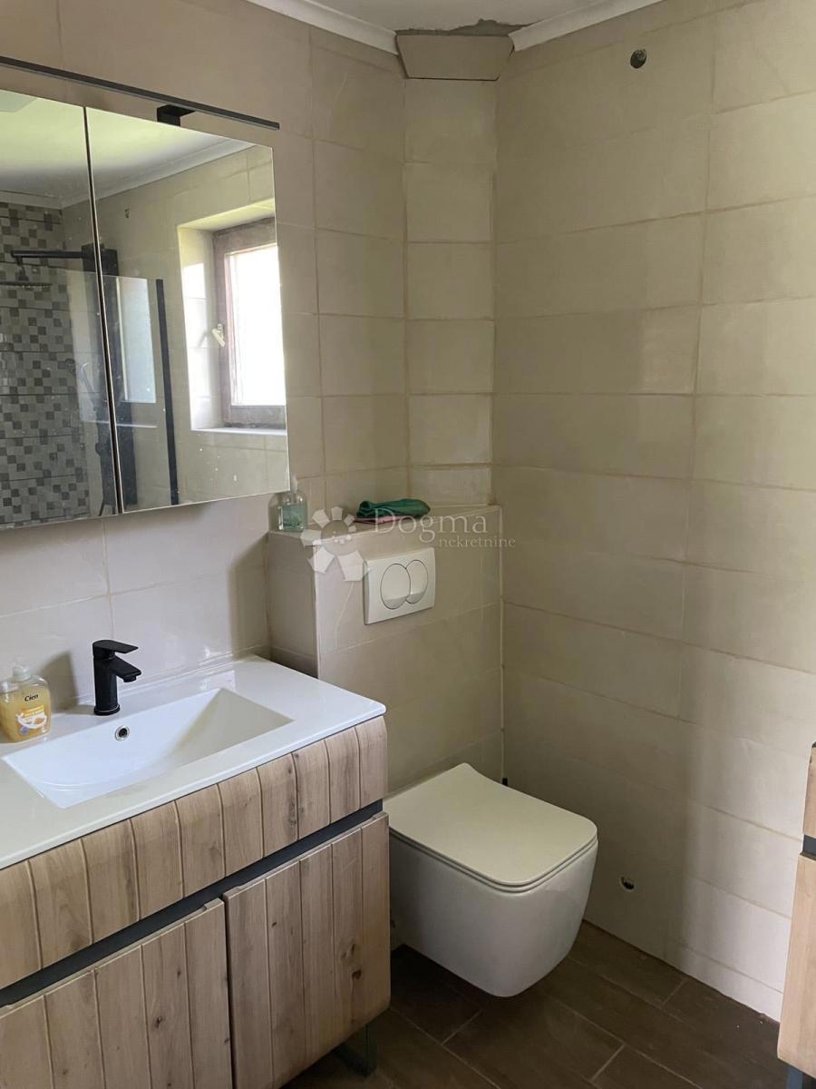 Casa Svetičko Hrašće, Ozalj, 130m2