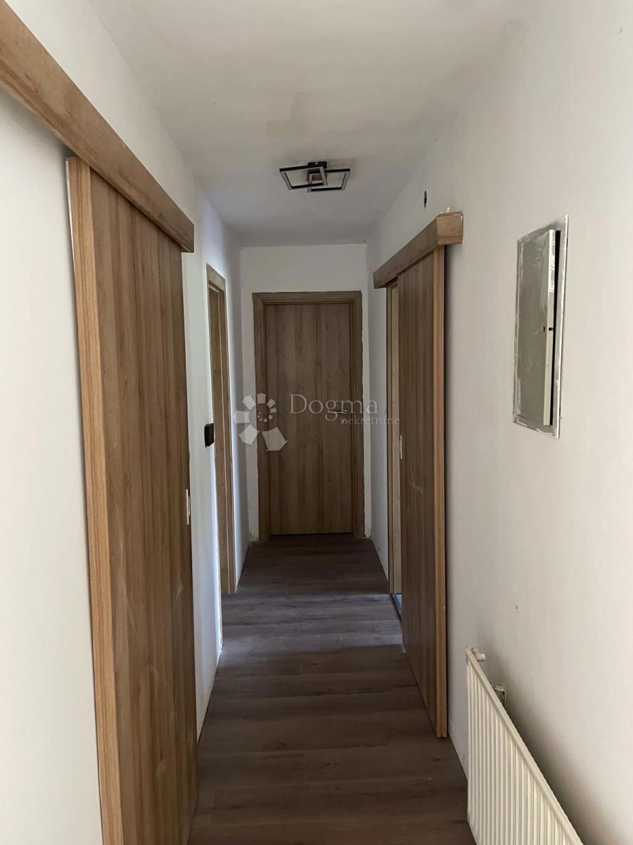 Casa Svetičko Hrašće, Ozalj, 130m2