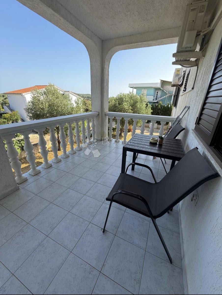 Casa Ugljan, Preko, 616,12m2