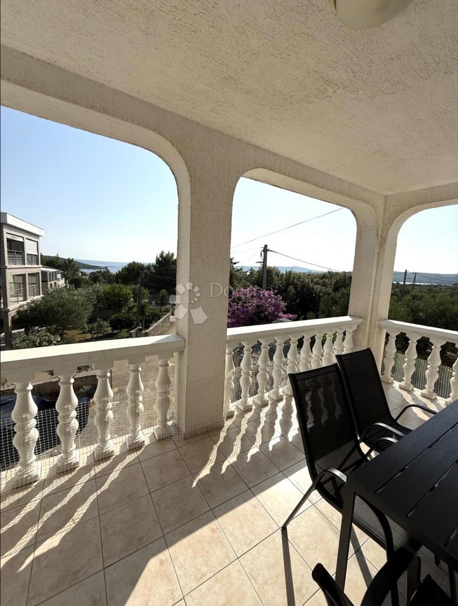 Casa Ugljan, Preko, 616,12m2