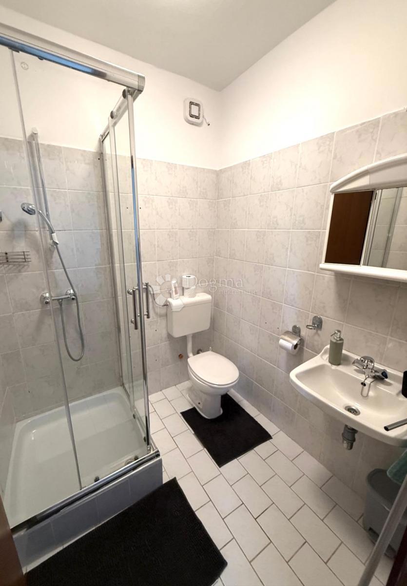 Casa Ugljan, Preko, 616,12m2