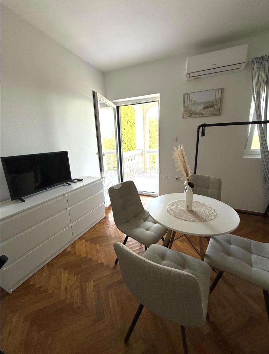 Casa Ugljan, Preko, 616,12m2