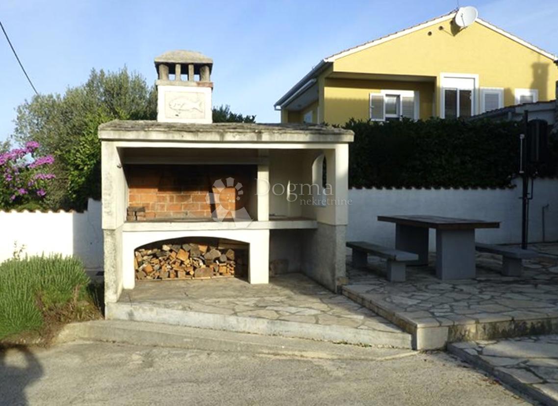 Casa Ugljan, Preko, 616,12m2