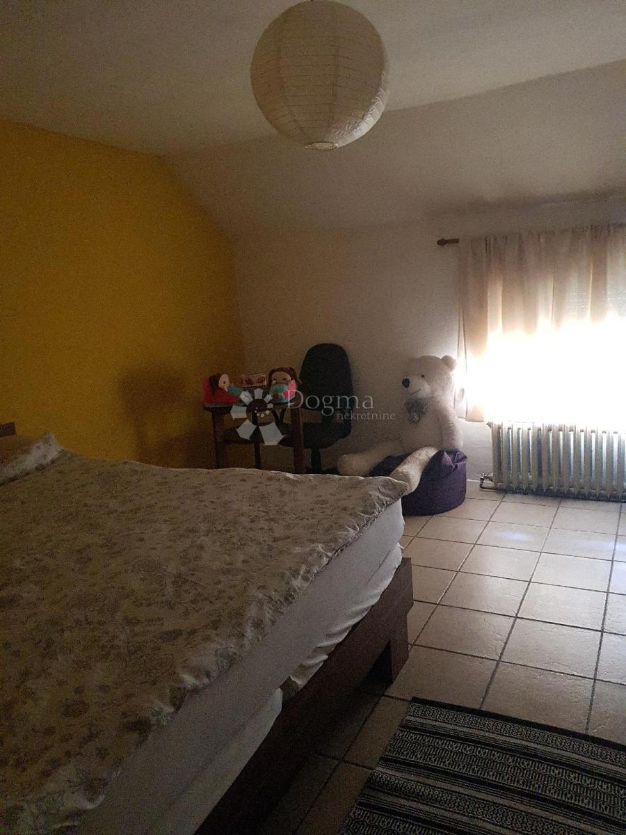 Casa Sarvaš, Osijek - Okolica, 280m2