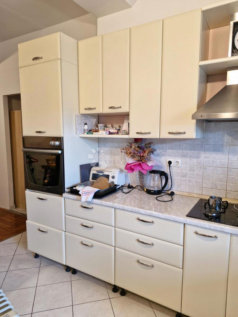 Allogio Manuš, Split, 110m2