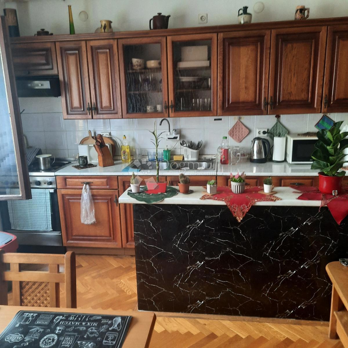 Casa Varaždinske Toplice, 300m2