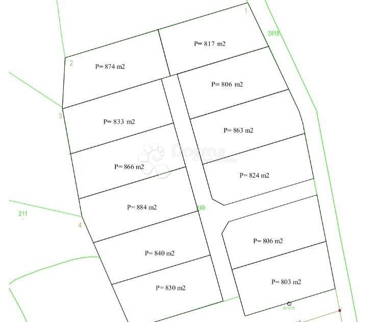 Terreno edificabile attraente di 12.900 m² – Pisino, pronto per la parcellizzazione