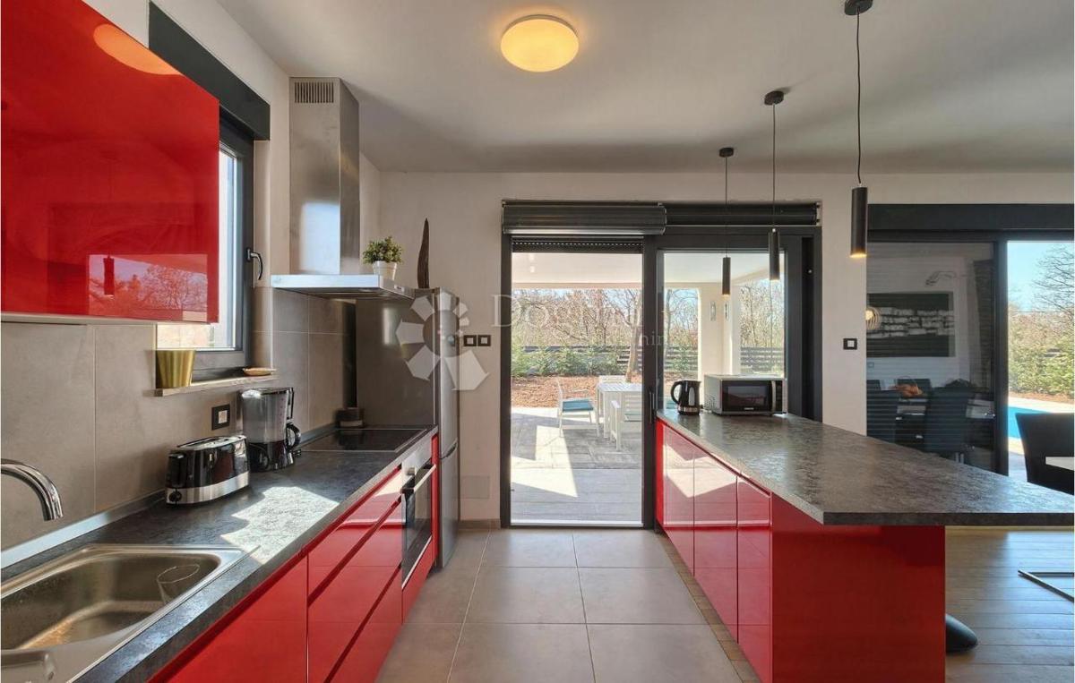 Casa Svetvinčenat, 100m2