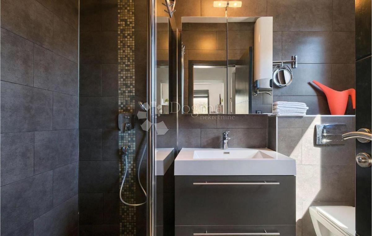 Casa Svetvinčenat, 100m2