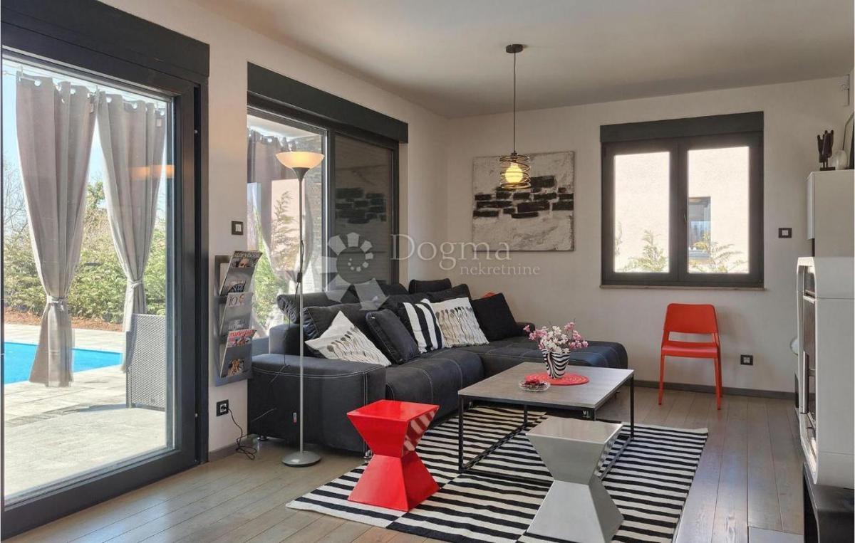 Casa Svetvinčenat, 100m2