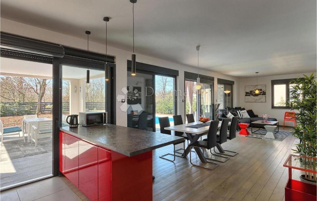 Casa Svetvinčenat, 100m2