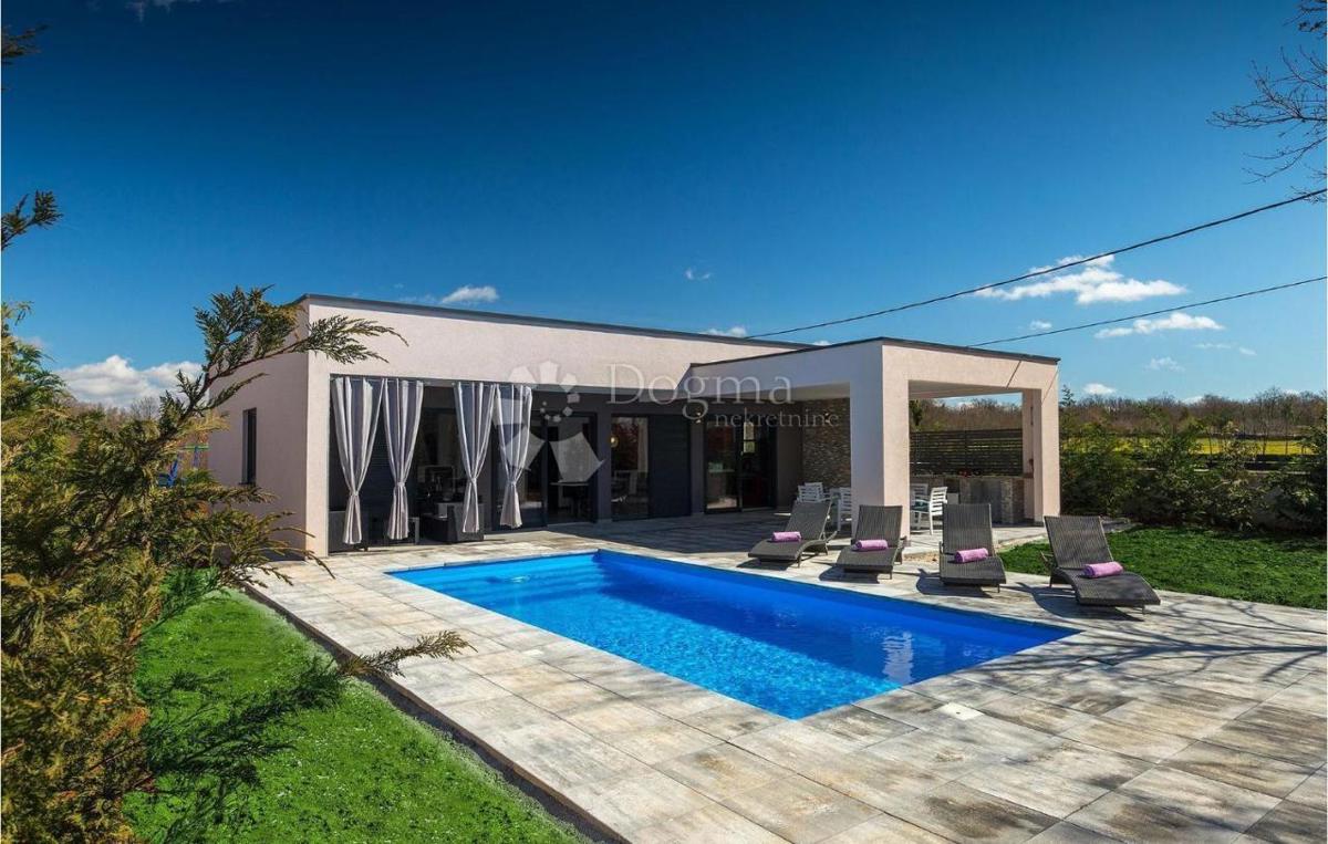 Casa Svetvinčenat, 100m2