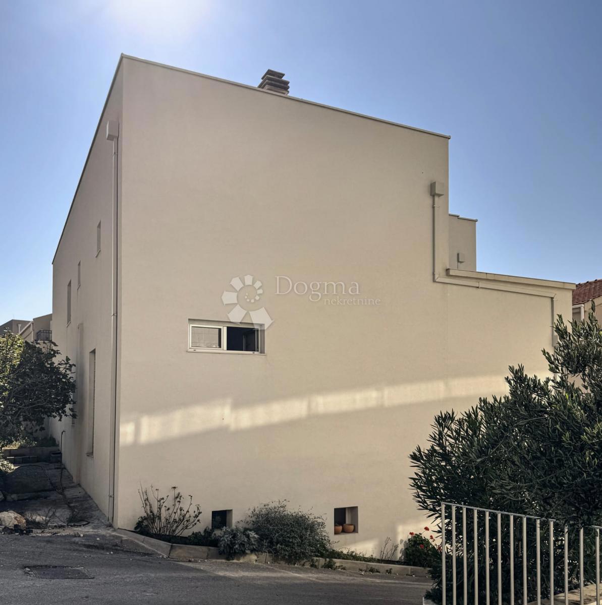 Casa Tučepi, 382,31m2