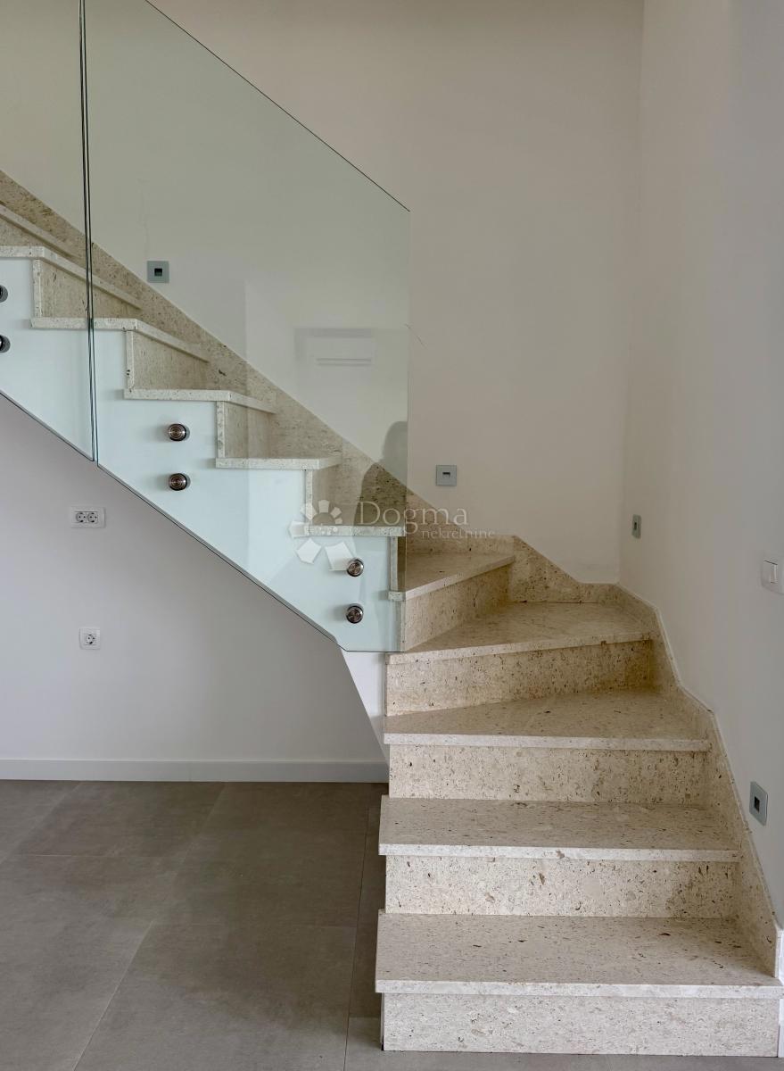 Allogio Diklovac, Zadar, 155,37m2