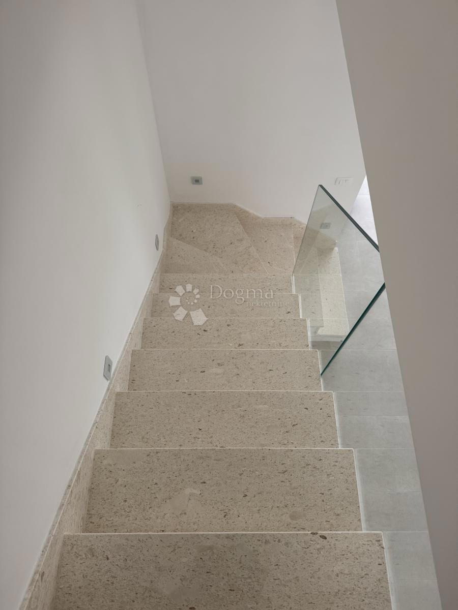 Allogio Diklovac, Zadar, 155,37m2