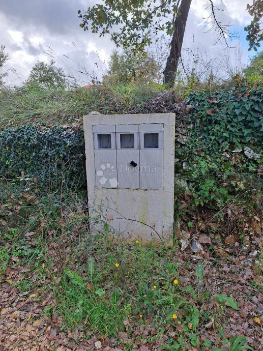 Terreno edificabile Višnjan, 552m2