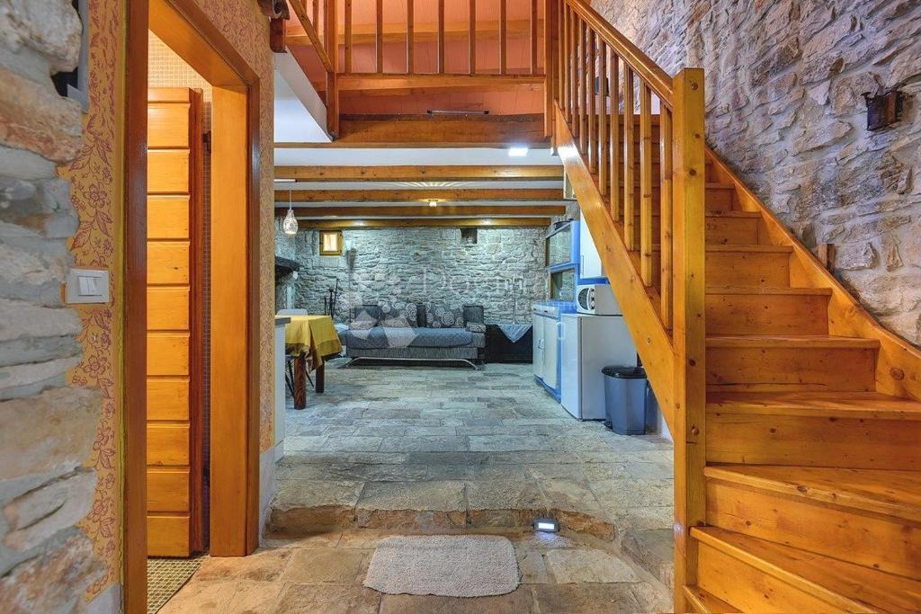 Casa Režanci, Svetvinčenat, 65m2