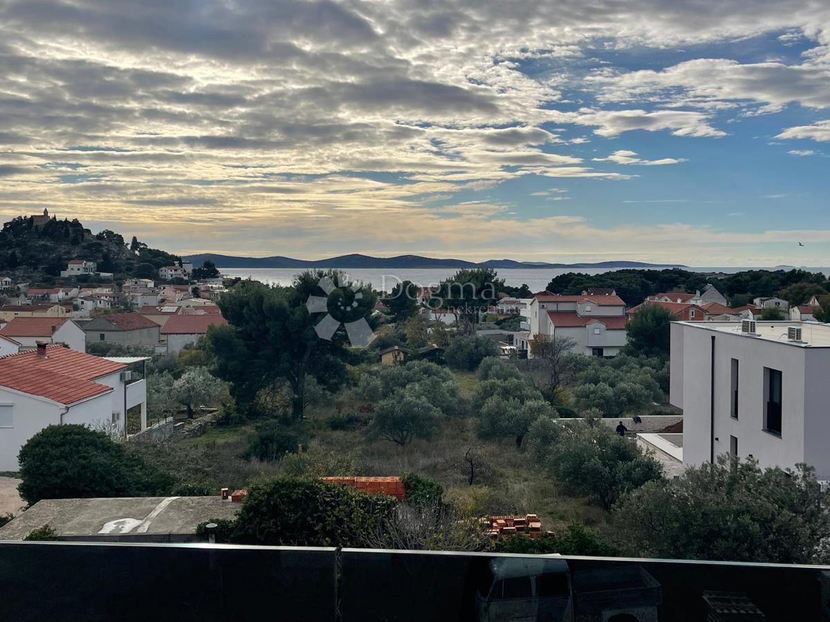 Casa Tribunj, 243,70m2