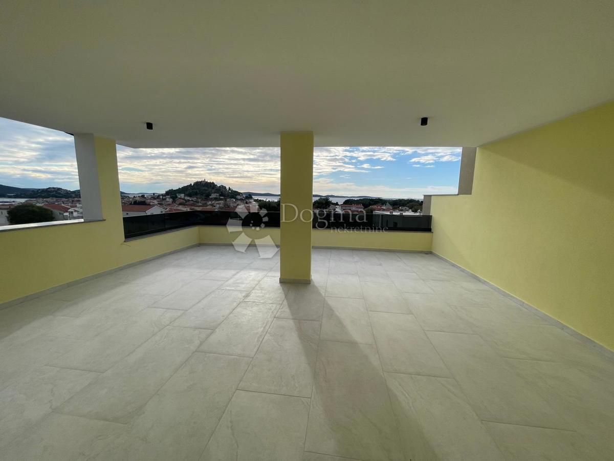 Casa Tribunj, 243,70m2