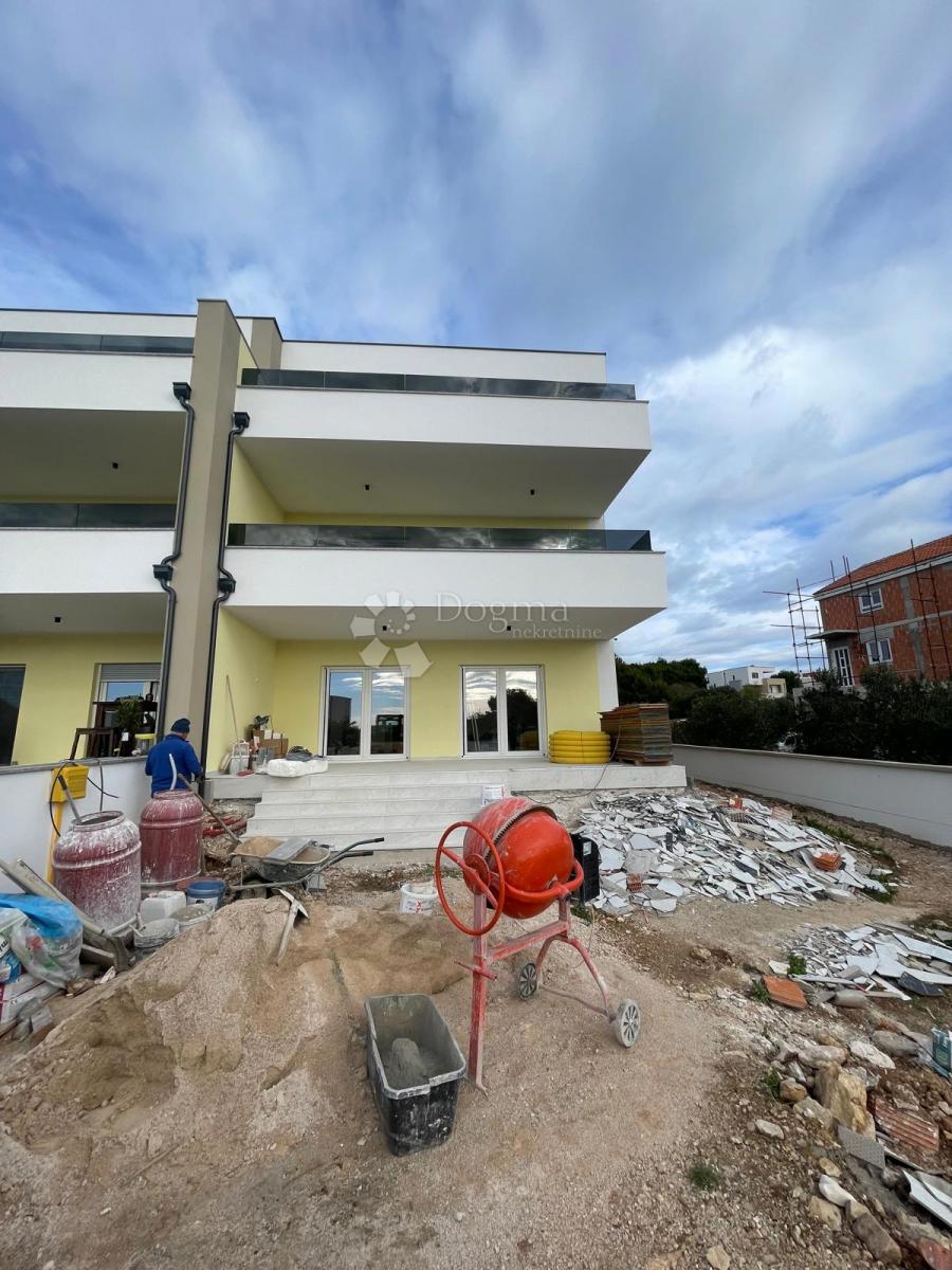 Casa Tribunj, 243,70m2