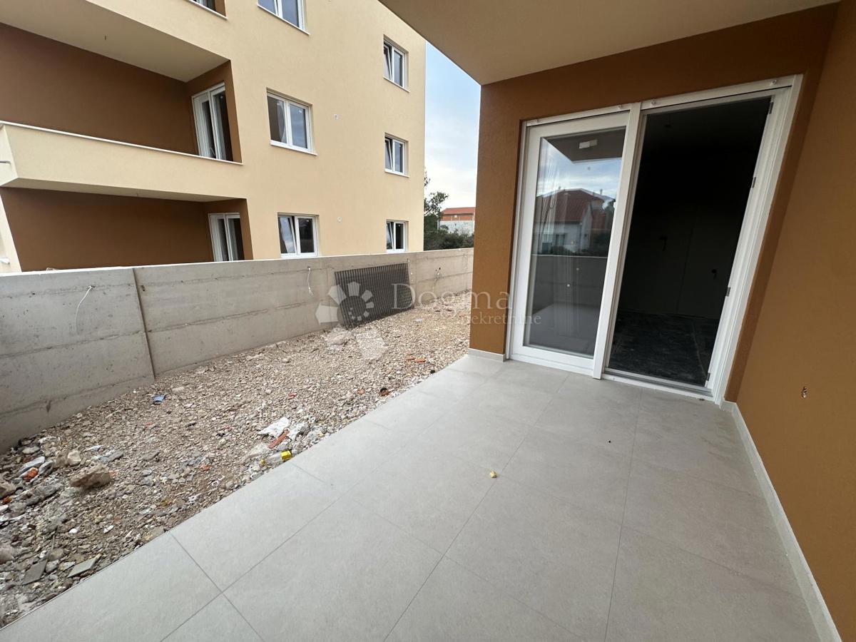 Allogio Donje Ražine, Šibenik, 67,64m2