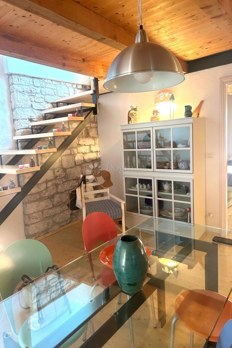 ROVIGNO – fantastico appartamento duplex con vista