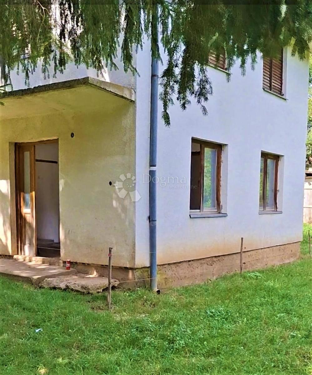 Casa Donji Lapac, 94m2