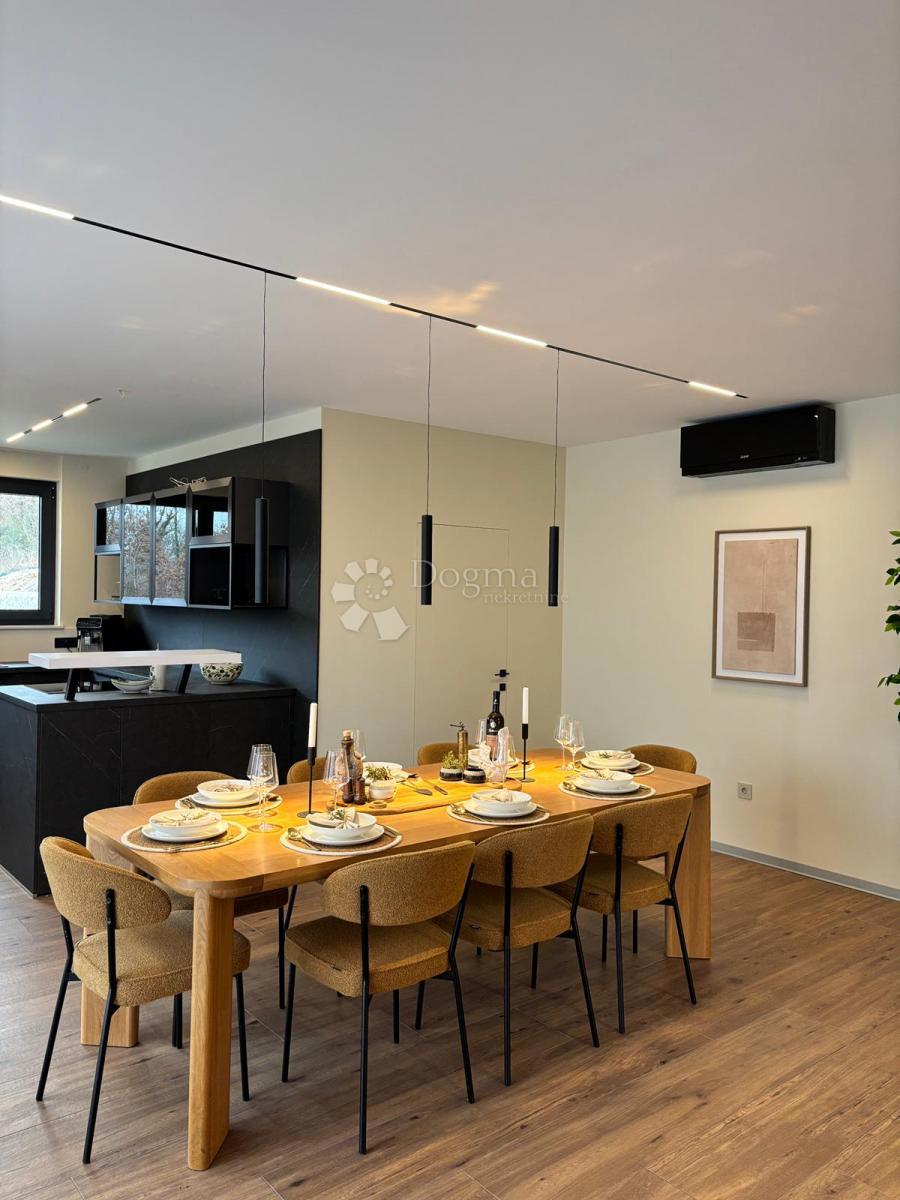 Casa Kringa, Tinjan, 370m2