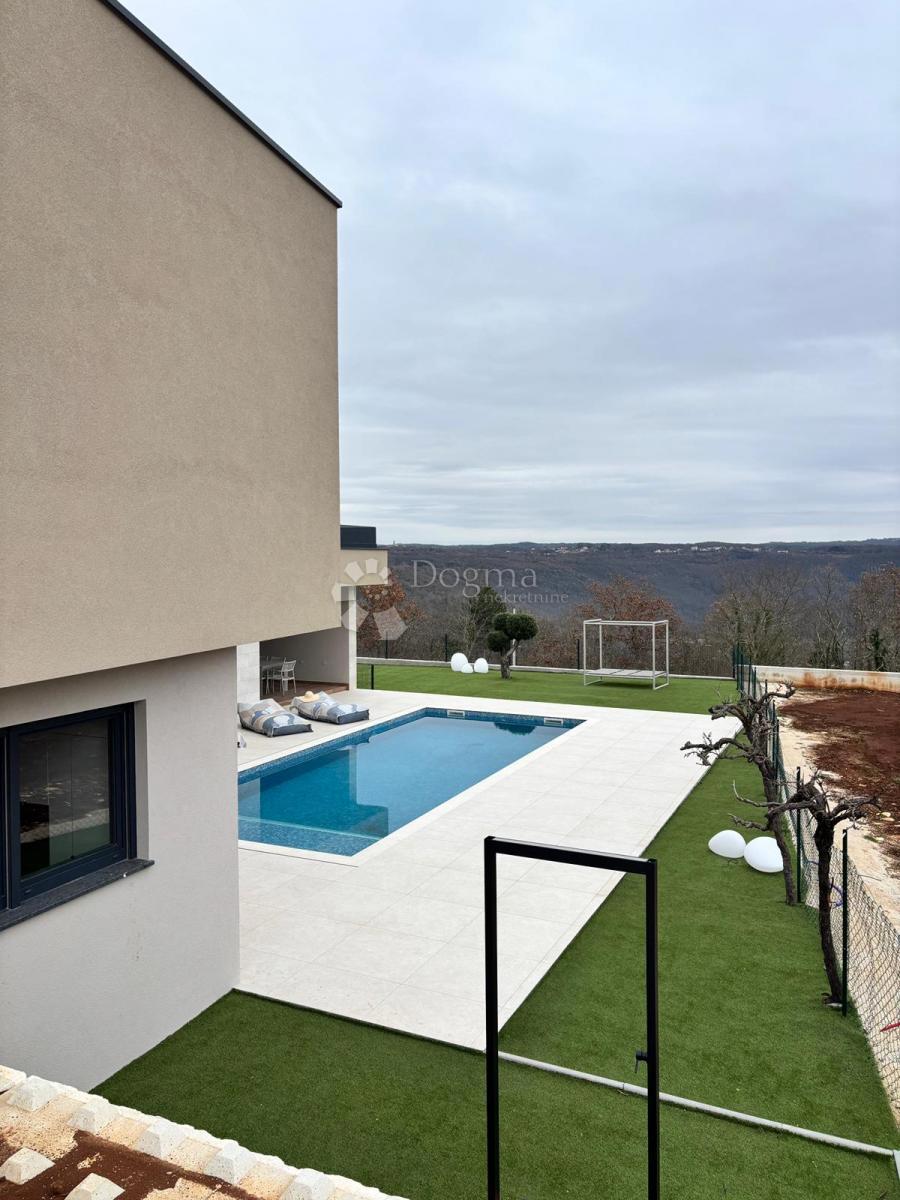 Casa Kringa, Tinjan, 370m2