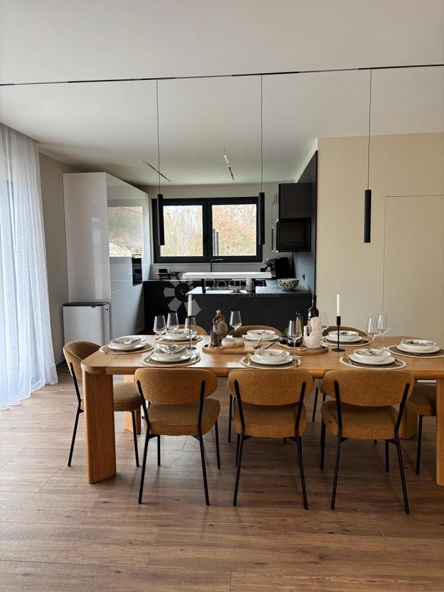 Casa Kringa, Tinjan, 370m2