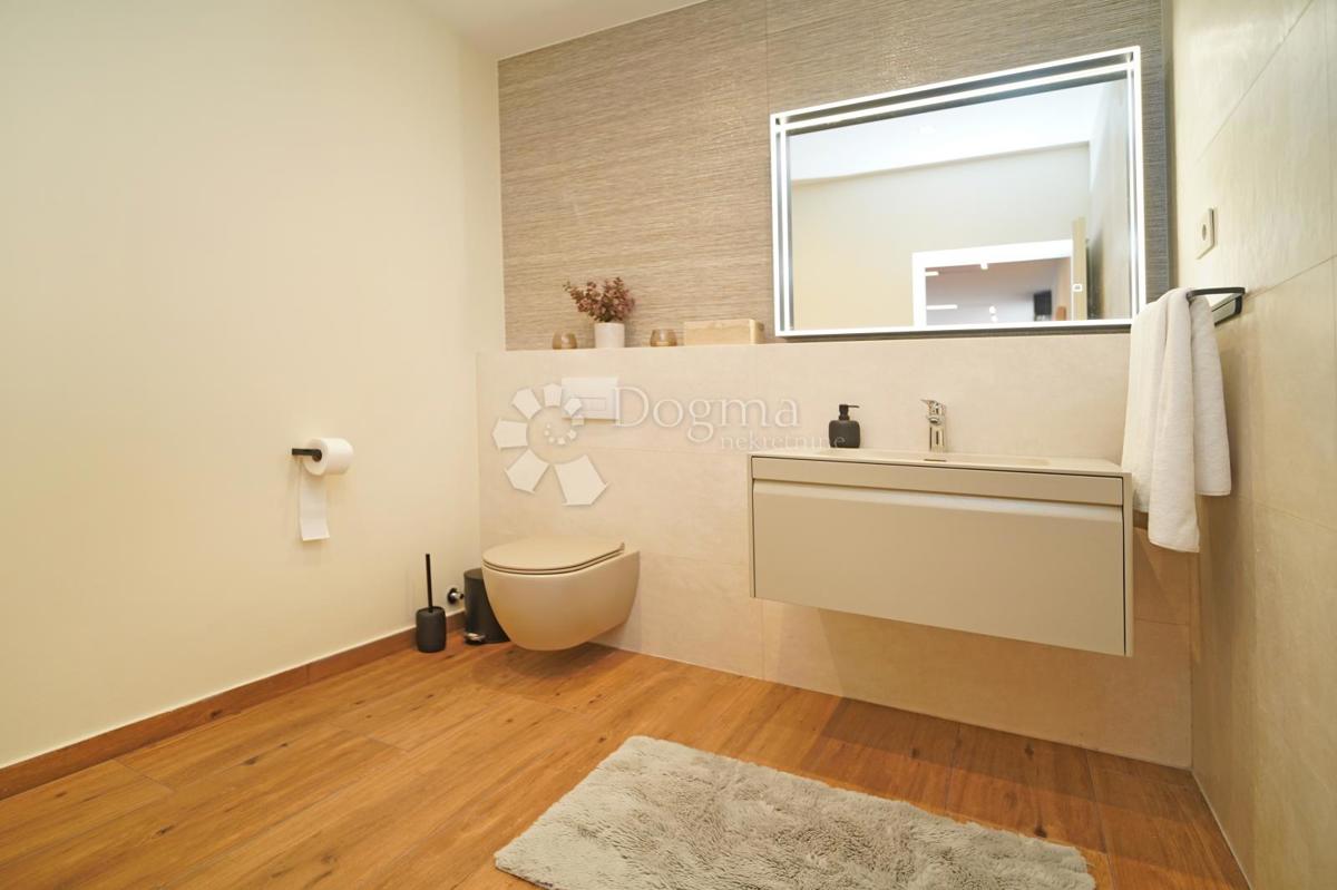 Casa Kringa, Tinjan, 370m2