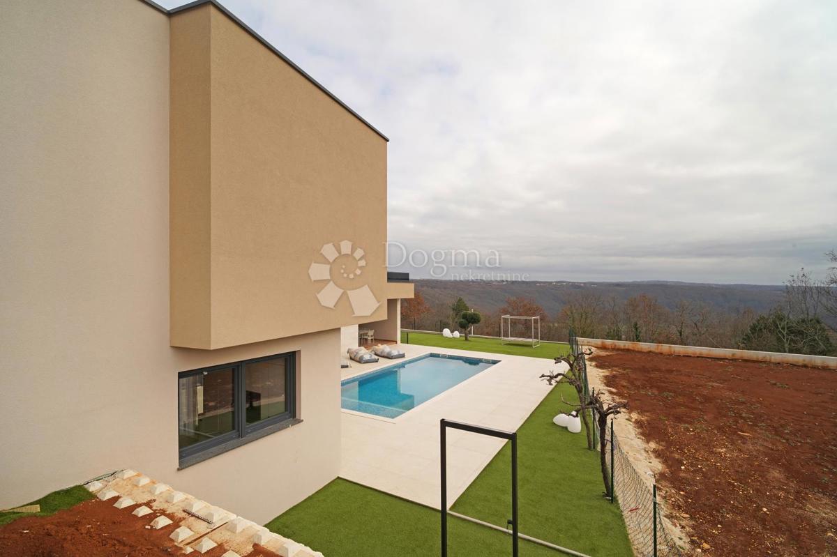 Casa Kringa, Tinjan, 370m2