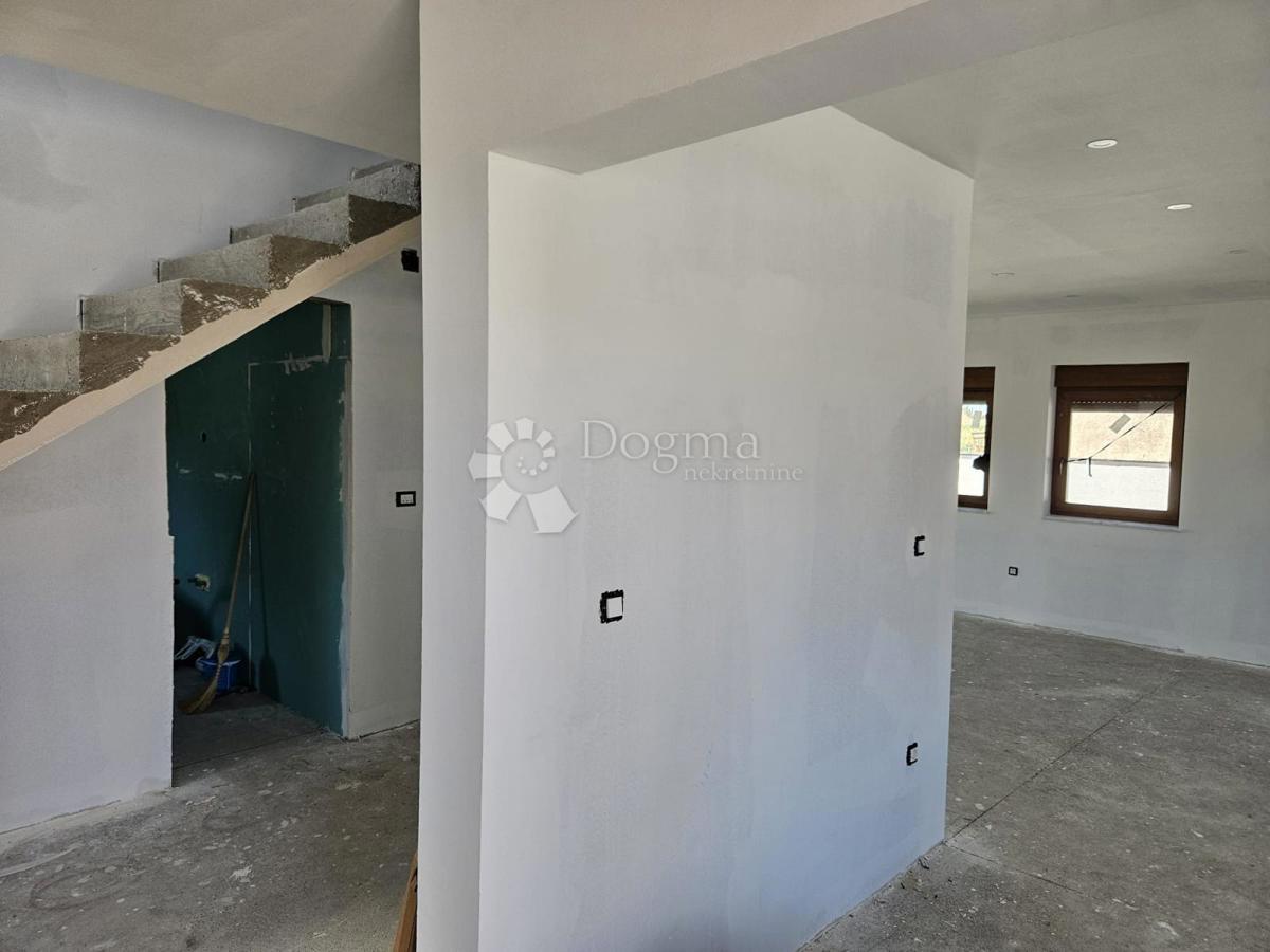 Casa Sarvaš, Osijek - Okolica, 200m2