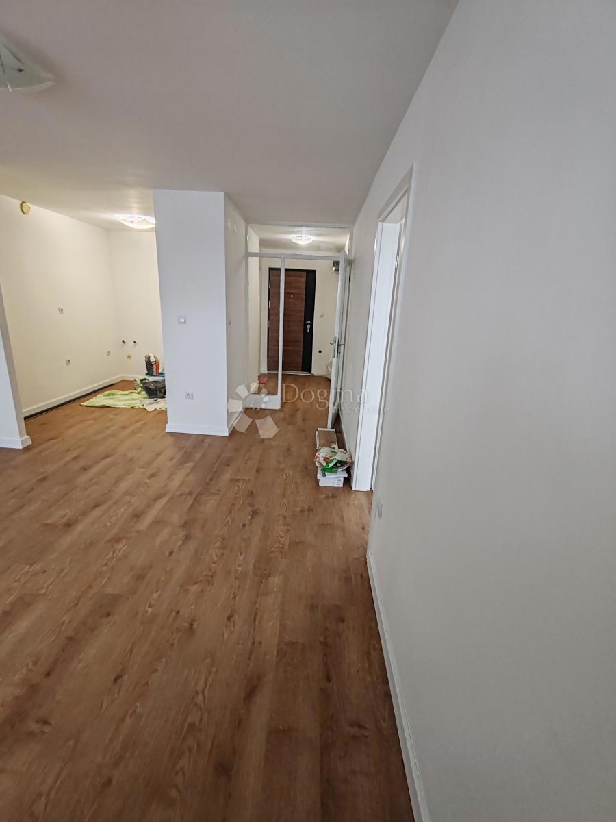 Allogio Baldekin, Šibenik, 62m2