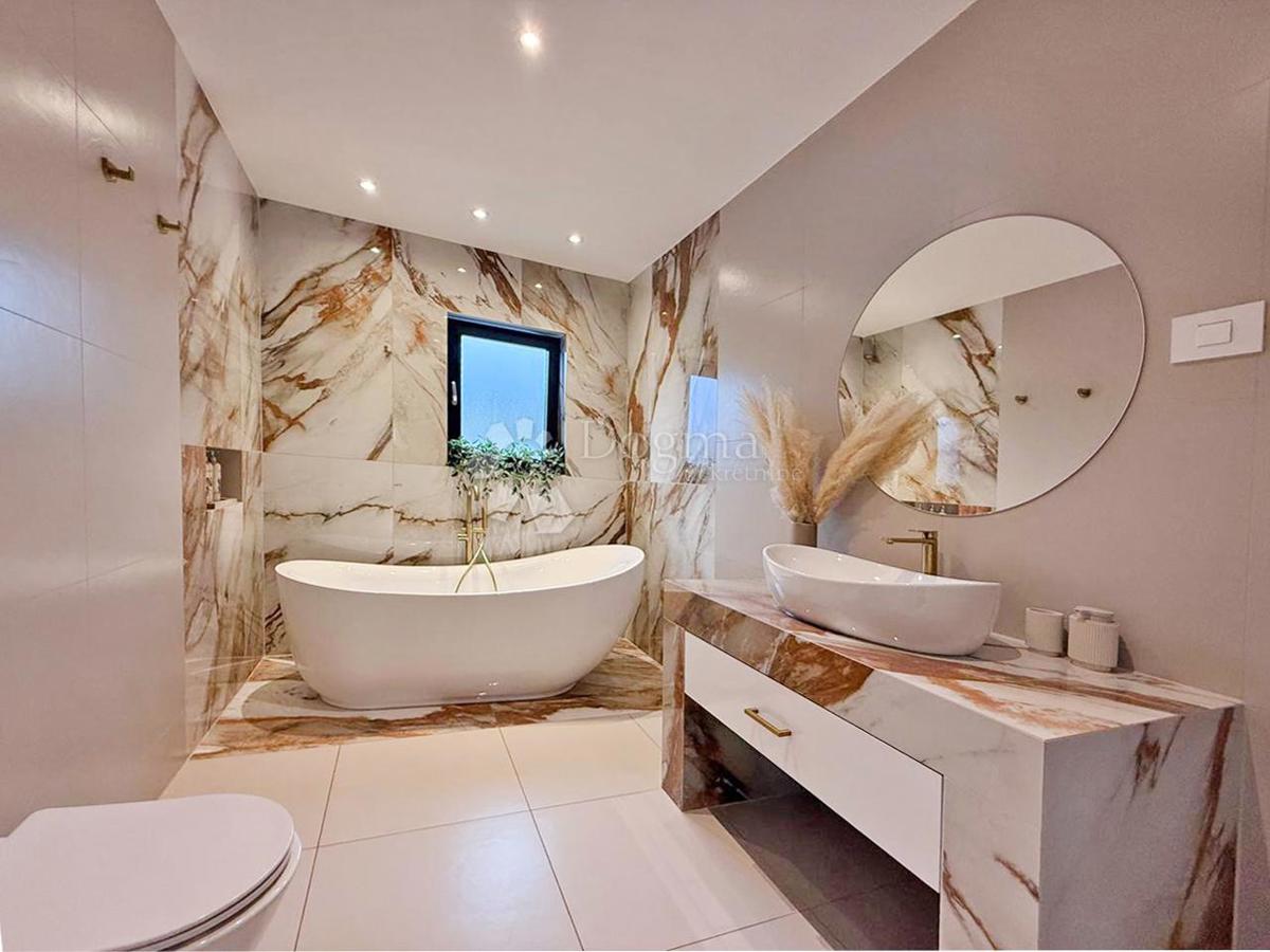 PACE, LUSSO E PRIVACY NEL CUORE DI POLA