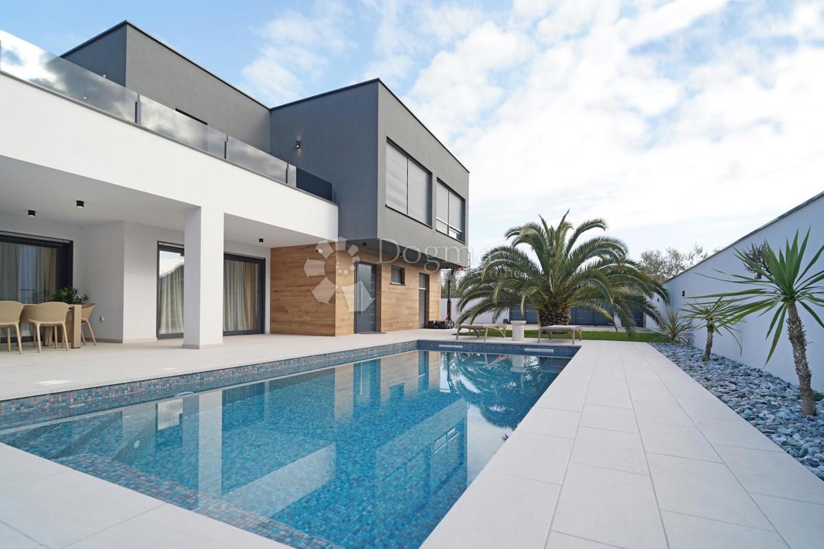 PACE, LUSSO E PRIVACY NEL CUORE DI POLA