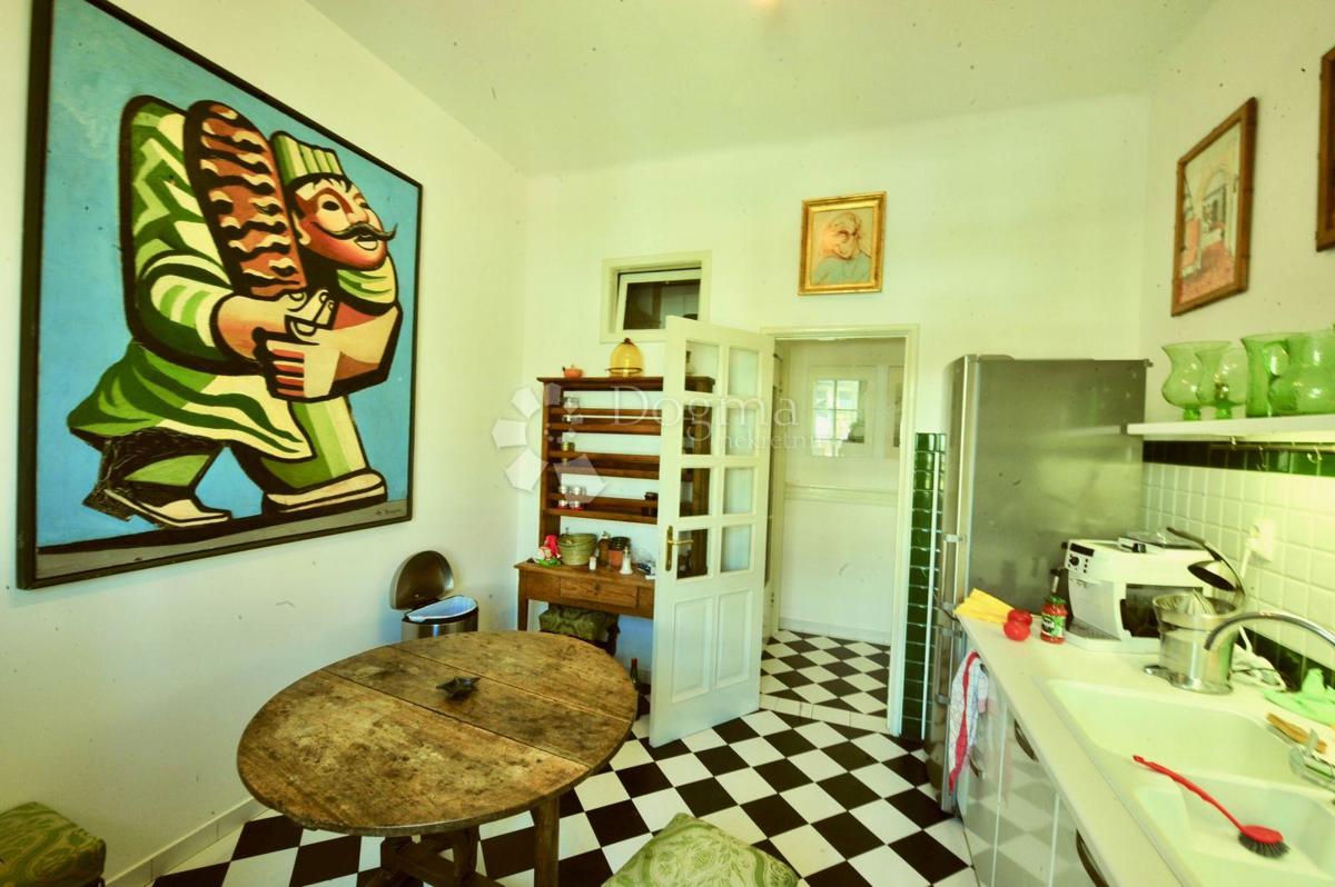 Allogio Voštarnica, Zadar, 107m2