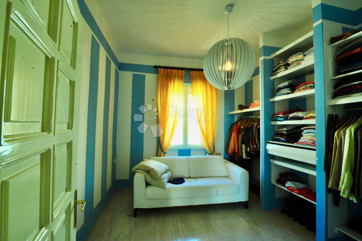 Allogio Voštarnica, Zadar, 107m2