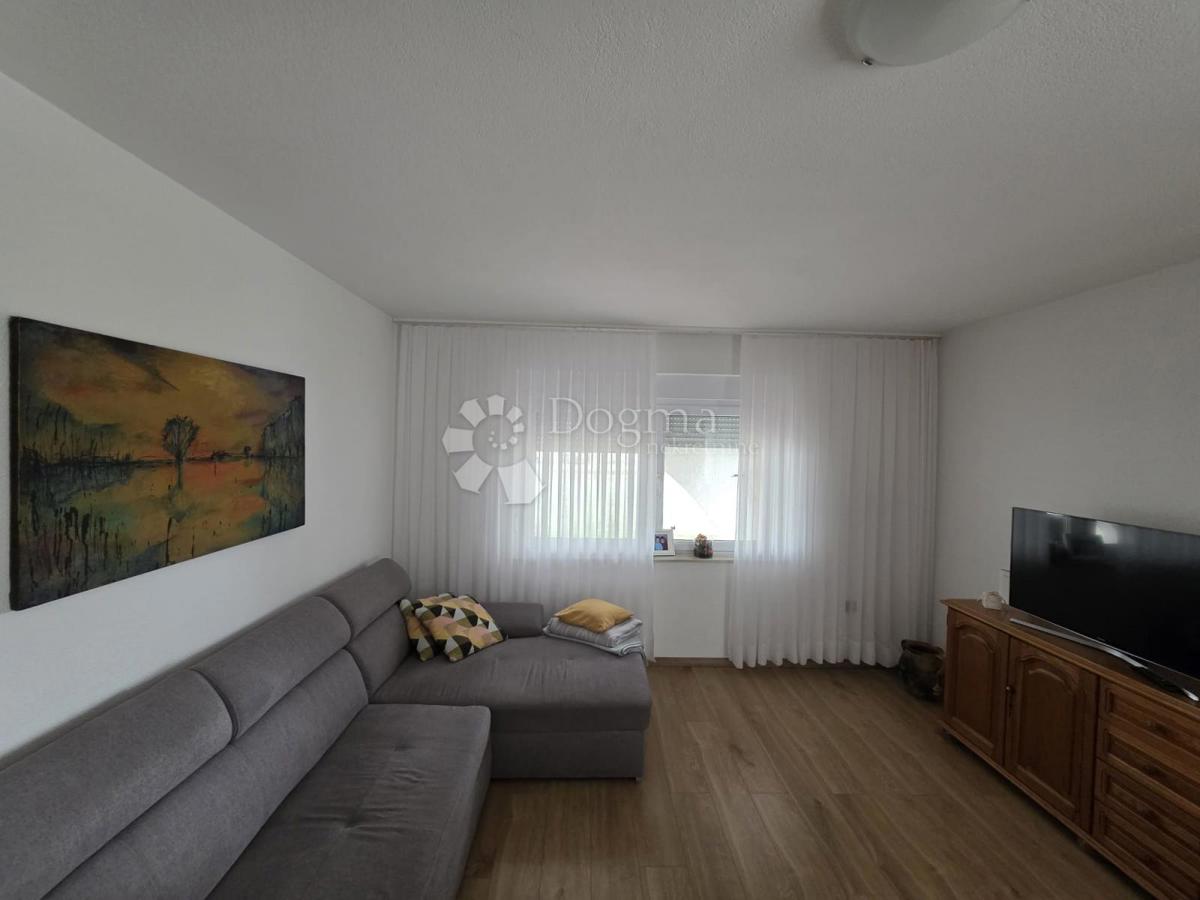 Casa Gašinci, Satnica Đakovačka, 138m2