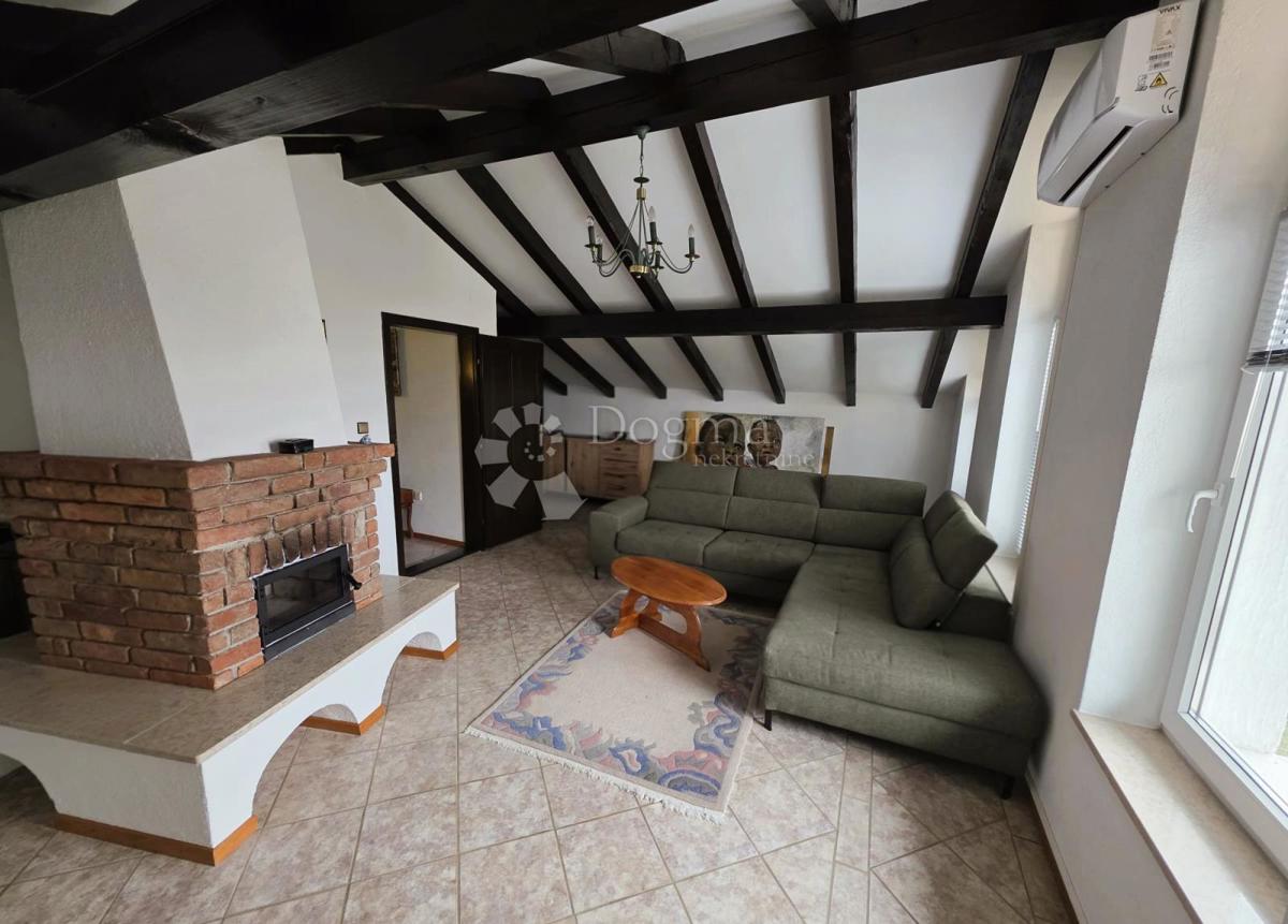 Casa Gašinci, Satnica Đakovačka, 138m2