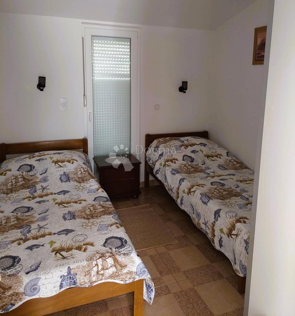 Casa Gornji Karin, Obrovac, 116,87m2