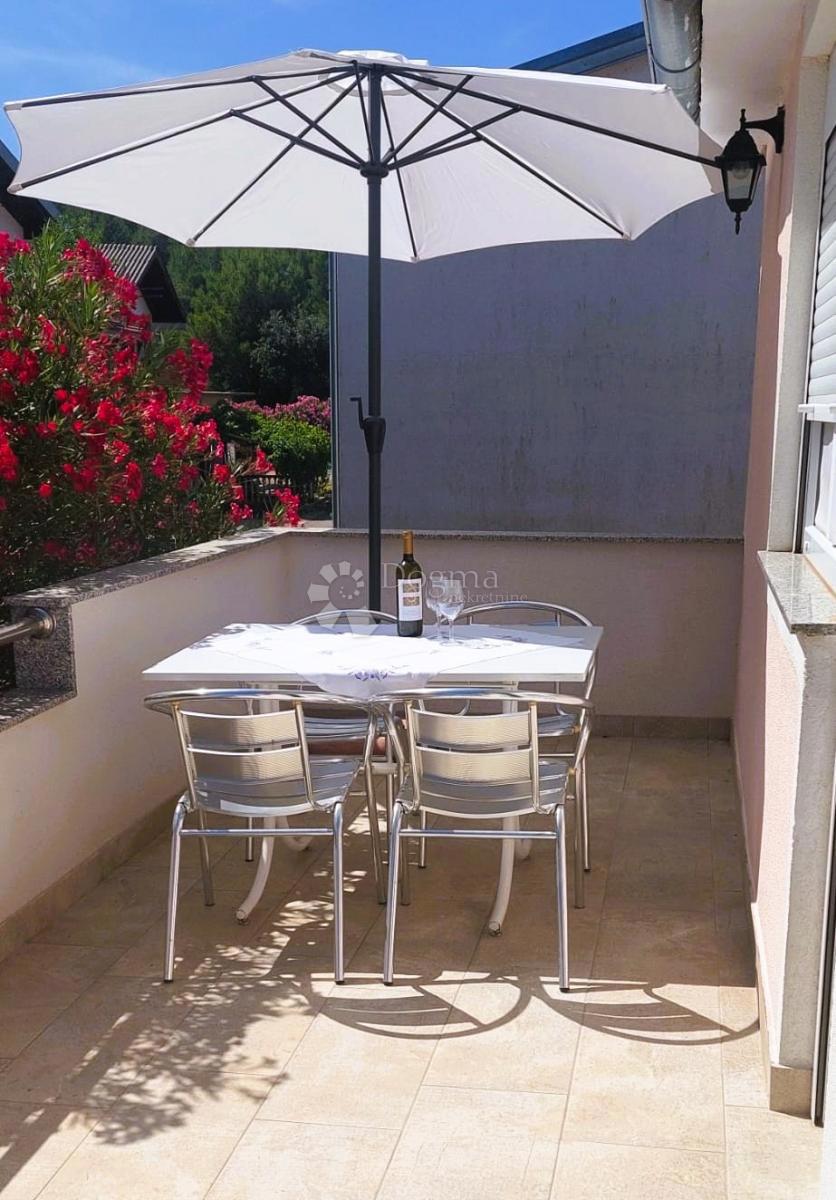 Casa Gornji Karin, Obrovac, 116,87m2