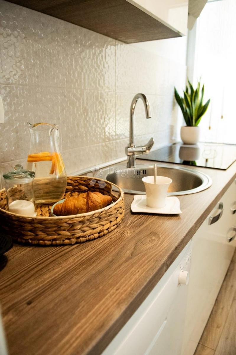 Allogio Poluotok, Zadar, 72m2