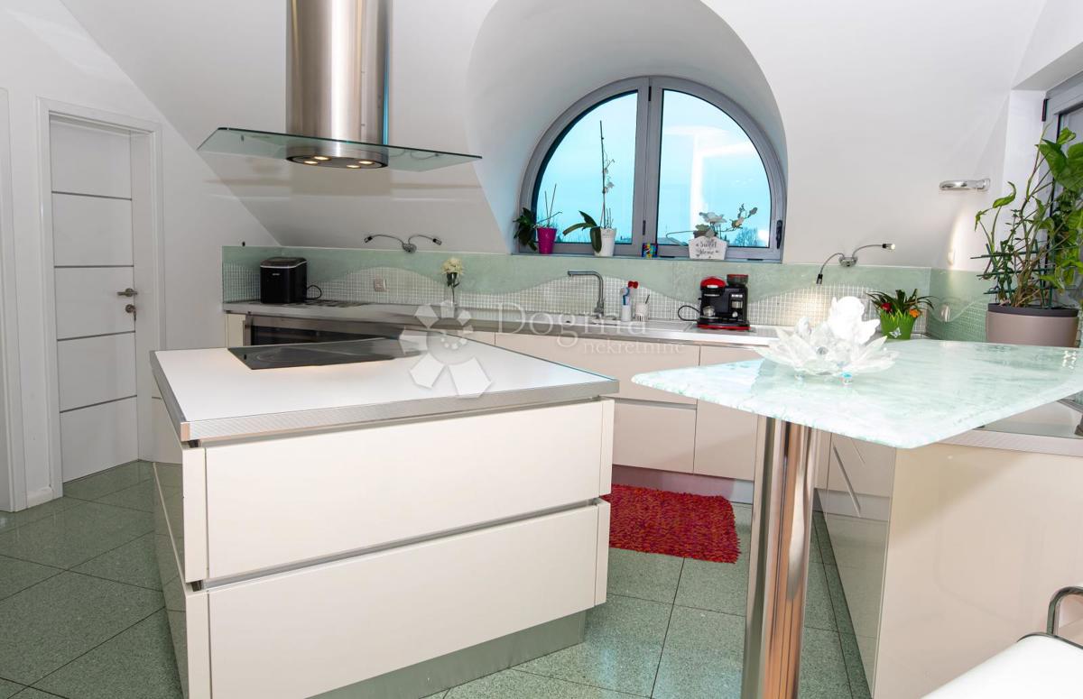 Allogio Centar, Varaždin, 630m2