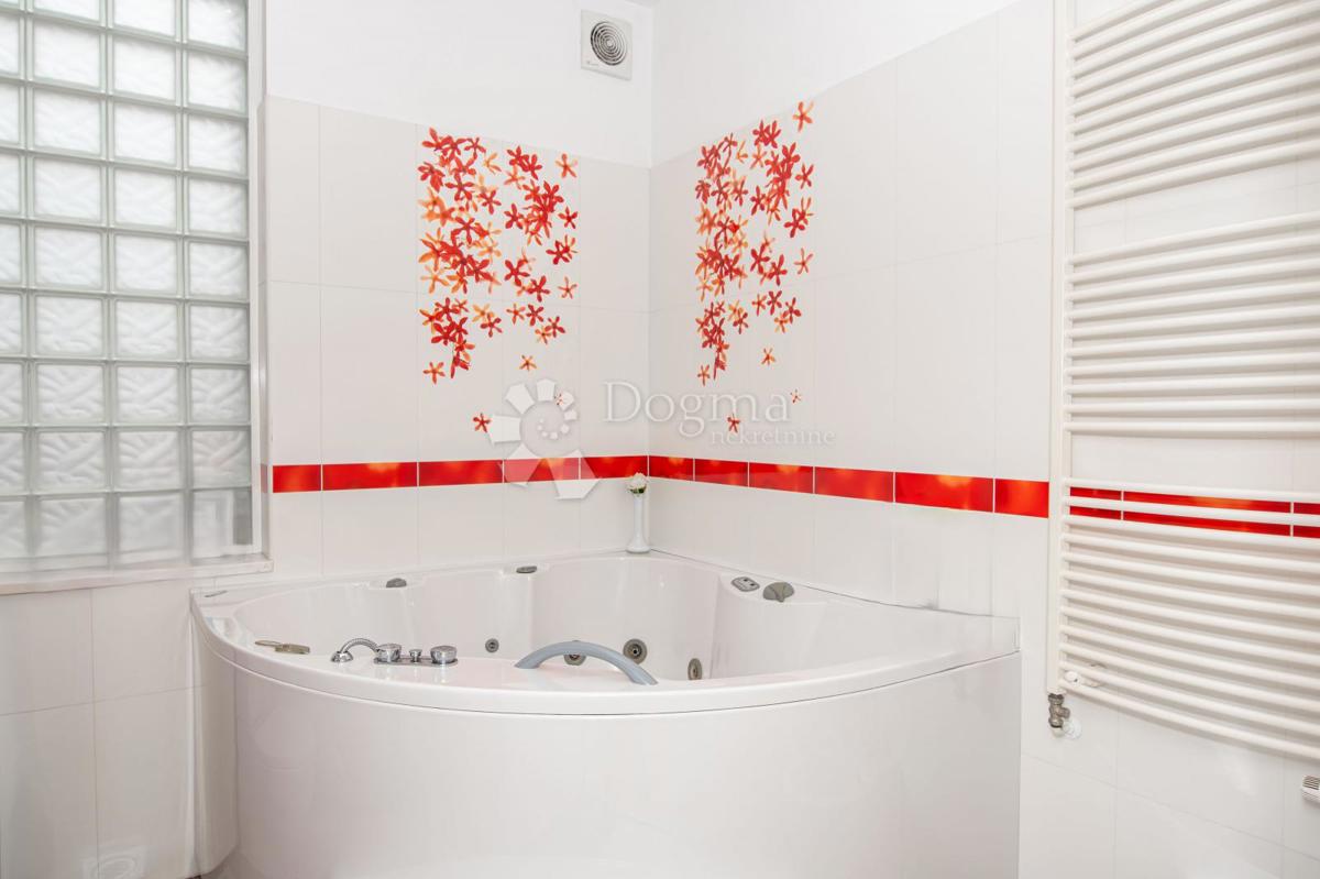 Allogio Centar, Varaždin, 630m2