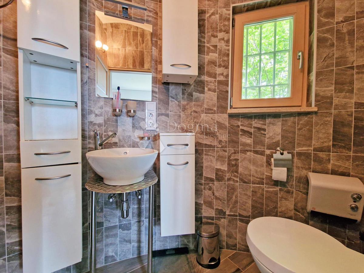 INCANTEVOLE CASA IN PIETRA A 200 M DAL MARE CON VISTA! ESCLUSIVO