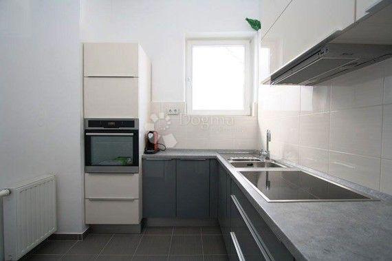 Allogio Britanac, Gornji Grad - Medveščak, 100m2